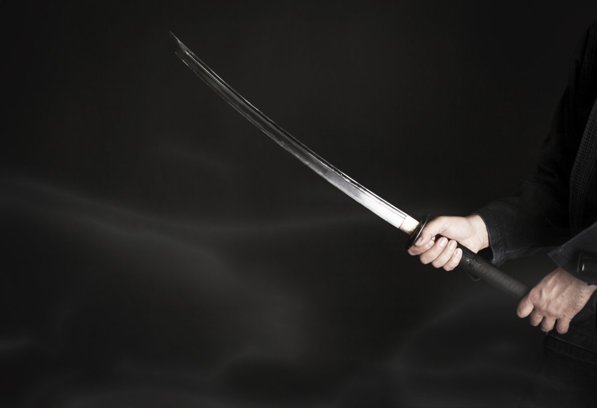Man Arrested with Samurai Sword: Several People Stabbed in London