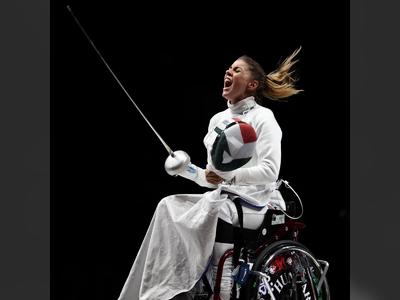 See Amarilla Veres's Thrilling Reaction to Paralympic Wheelchair Fencing Gold For Hungary