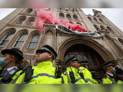 Climate Change Activists Target City Of London's Guildhall