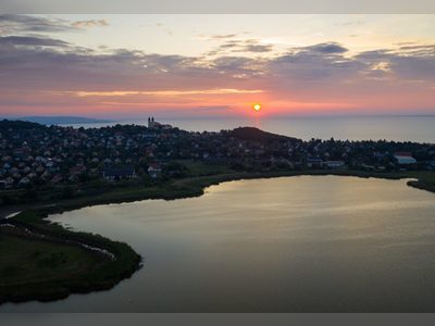Socialists Request Constitutional Review of Lake Balaton Construction Regulations