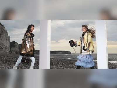 Experience the Golden Age with Louis Vuitton’s Women’s FW21 Collection