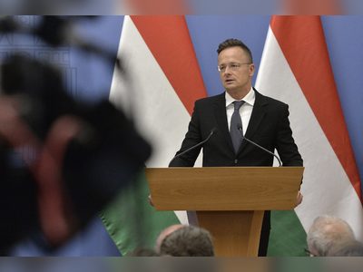 FM Szijjártó Warns of ‘Vicious Circle’ of Pandemic, Migration - Hungary Today