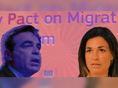 Hungarian minister: Schinas wants to 'hide' migration from German, French voters