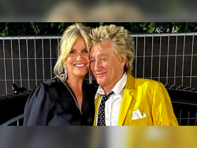 Rod Stewart and Loose Women wife Penny Lancaster talk tour news in Hungary
