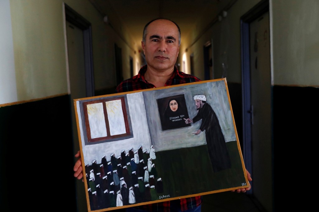 Exiled painter depicts ‘slow disappearance’ of Afghan women under Taliban