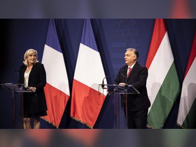 Orban, Le Pen talk alliance in Budapest