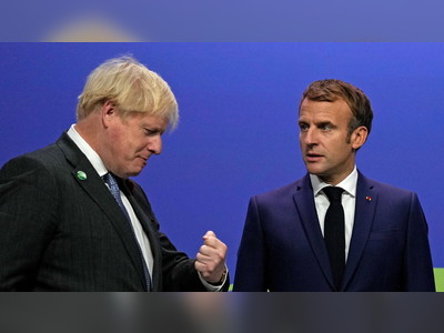 Macron labels Johnson ‘a clown’ – media