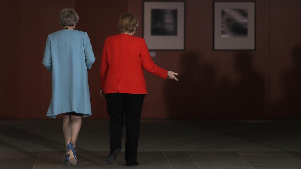 The most striking pictures of Merkel's 16 years in power