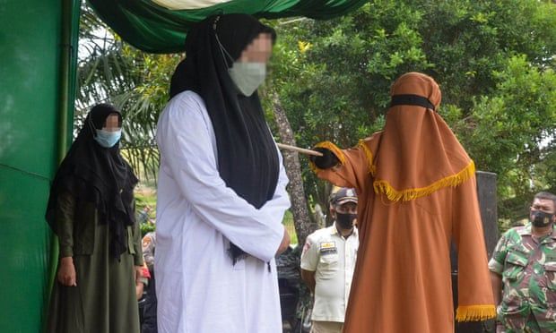 Indonesian woman flogged 100 times for adultery, man gets 15 lashes