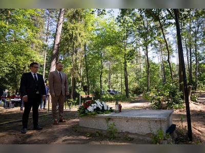 Ashes of 8,000 WWII victims found in two Poland mass graves