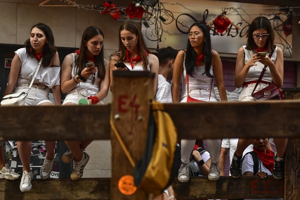 Spain´s running of the bulls ends with swift race, 6 hurt