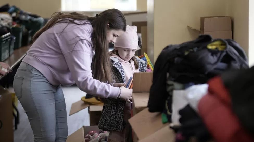 Homes for Ukraine: Quarter of refugee sponsors do not want to carry on