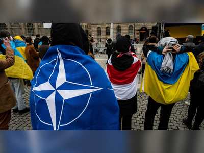 Ukraine formally applies for fast-track NATO membership