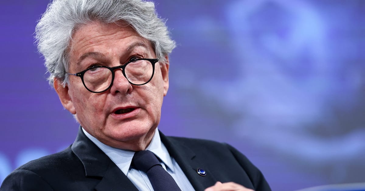Top EU commissioner calls for ‘no taboos’ review of 2035 car ban