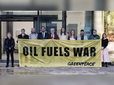 Greenpeace protesters who blocked Russian oil found not guilty
