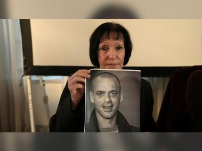 Israel deports Palestinian activist to France despite Paris objections