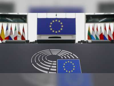 EU prosecutor targets two MEPs, possibly widening scandal