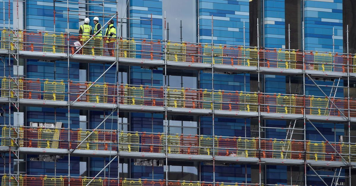 UK construction sector stagnates as interest rates bite