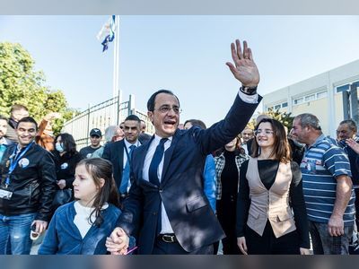 Ex-foreign minister Christodoulides wins Cyprus presidential vote