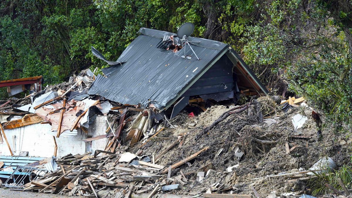 Cyclone Gabrielle Ravages New Zealand with Evacuations, Power Outages, and Disruptions