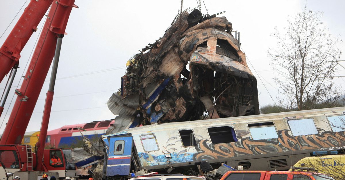 Greek train crash station master "devastated", takes some blame