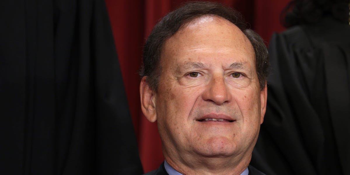 The Supreme Court allowed a transgender girl to continue playing sports, but a Samuel Alito and Clarence Thomas dissent signals their willingness to review the hot-button issue