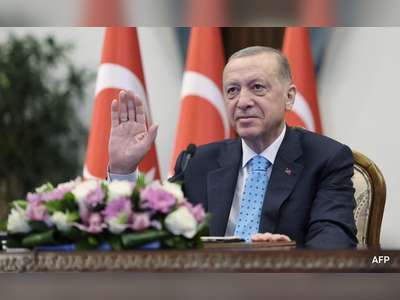 Recept Erdogan Defends Vladimir Putin Against Election Meddling Claims
