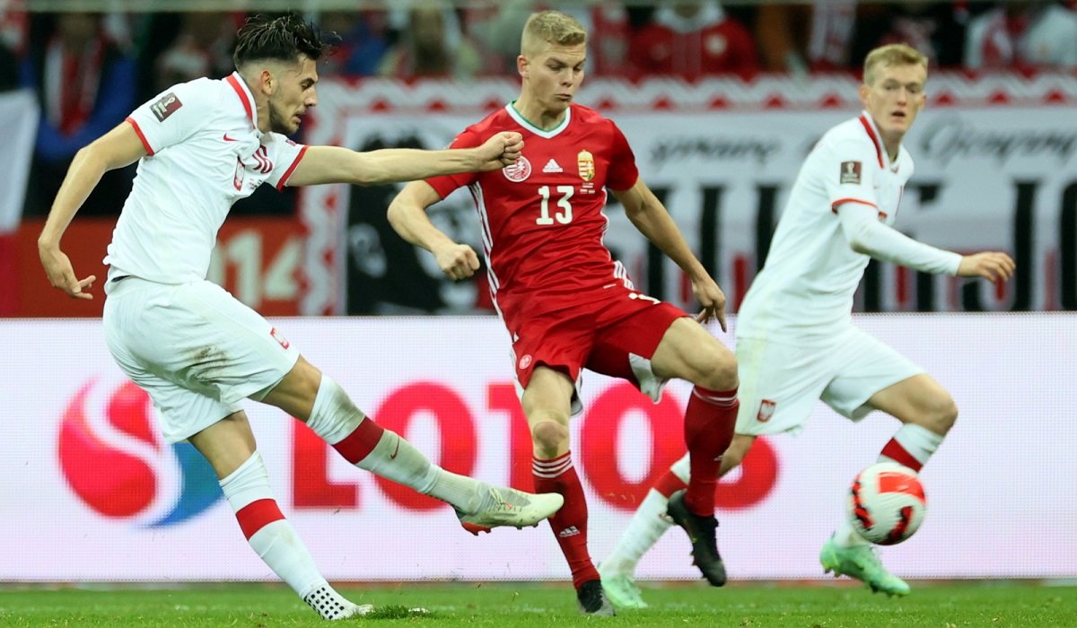 Hungarian Midfielder András Schäfer Suffers Horrific Injury, Bleeding Profusely