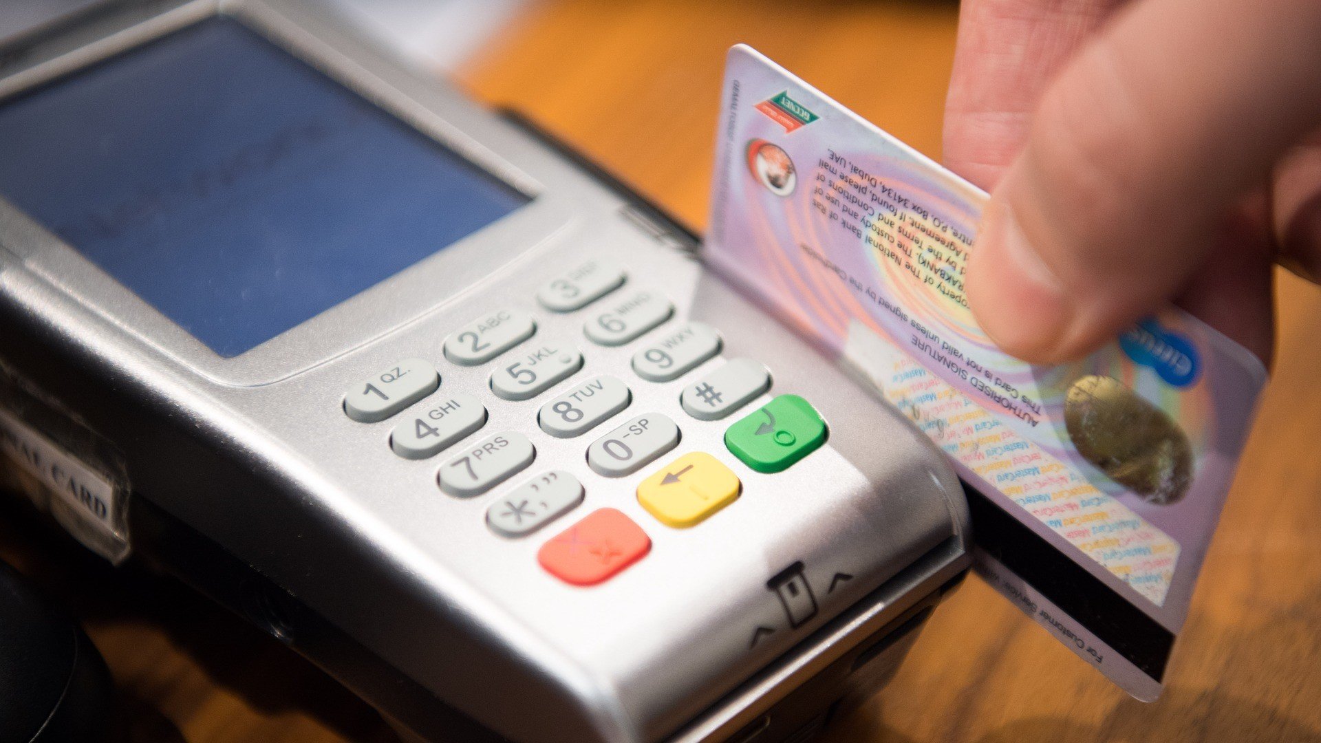 Hungarians Took Out Record Amount of Consumer Loans Last Year