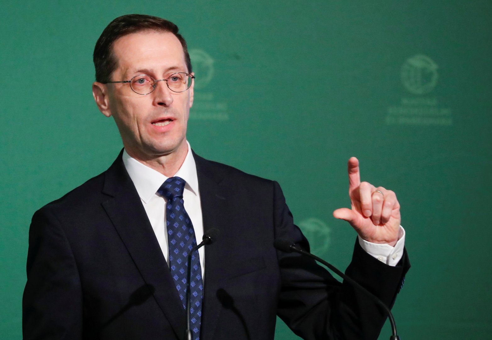 Hungarian Finance Minister Mihály Varga Reveals Key Details on the Upcoming 13th Month Pension