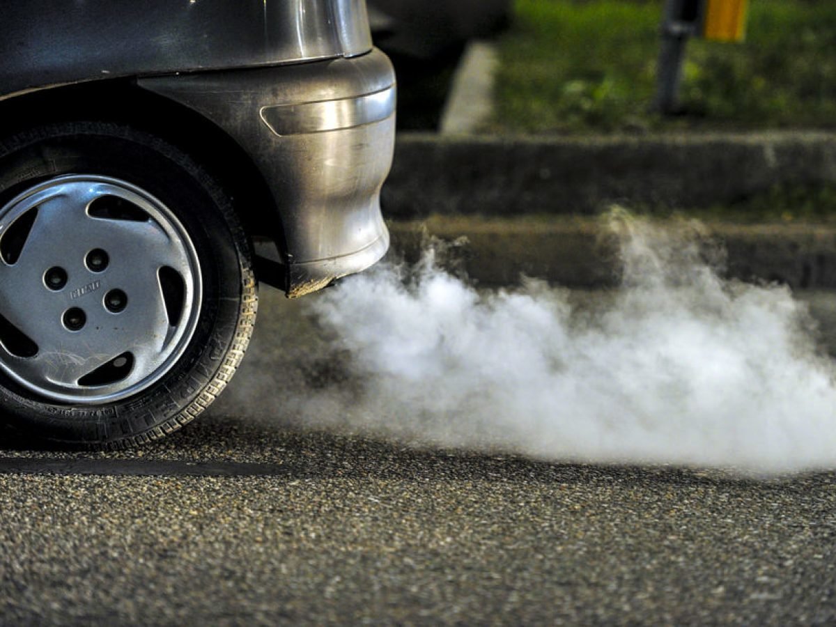 Understanding White Exhaust Smoke: When to Be Concerned