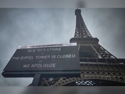Thousands of Tourists Disappointed as Eiffel Tower Strike Continues in Paris