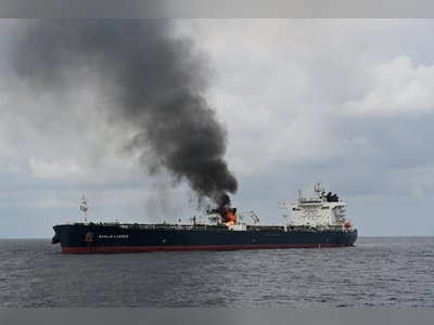 Houthi Rebels Strike British Ship with Ballistic Missiles