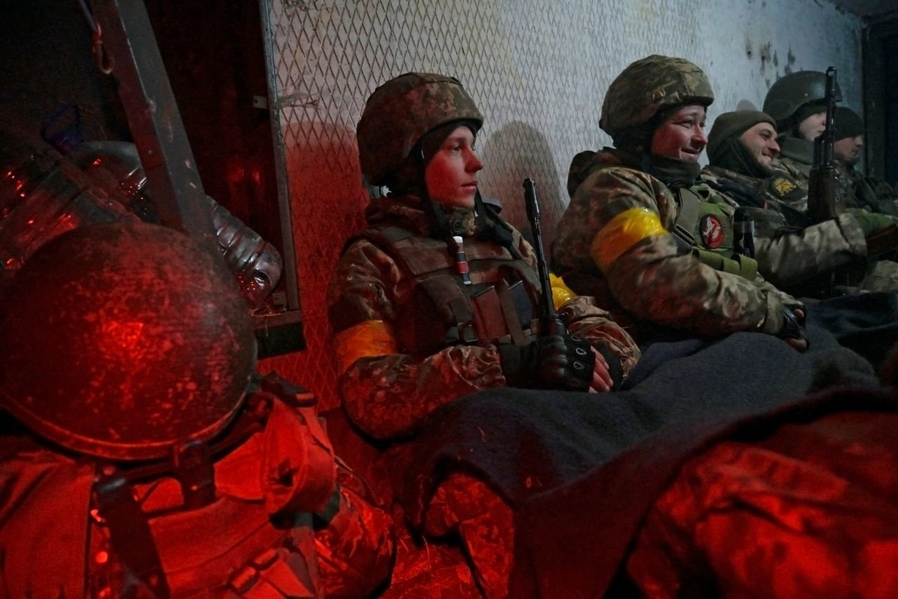 乌克兰在军事紧张局势下采取积极的招募策略